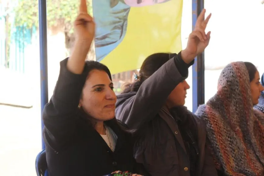 Li Dêrik û Kobanê Komploya 15’ê Sibatê hat şermezarkirin
