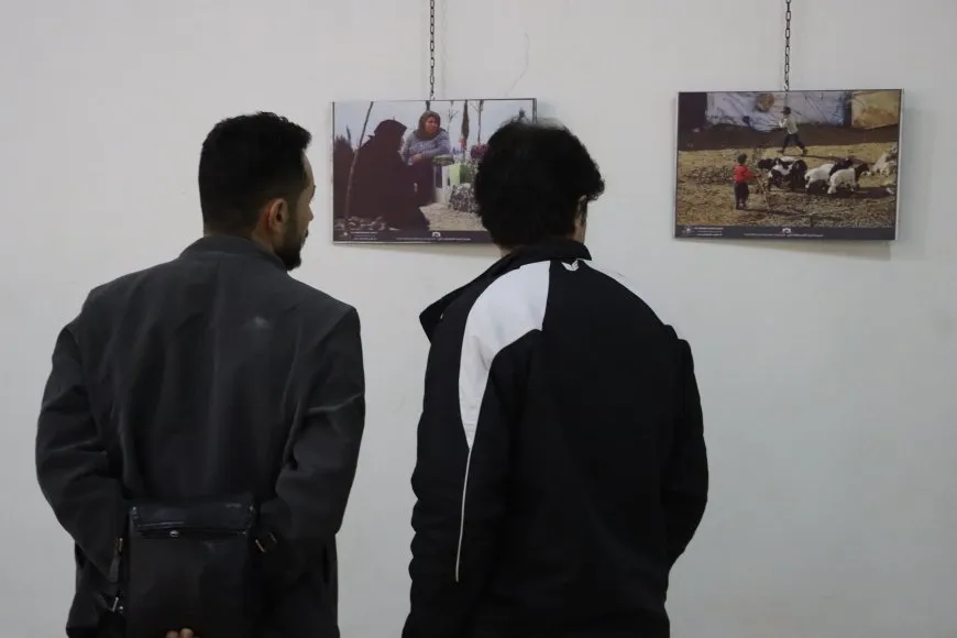 Mîhrîcana Wêneyên Fotografîk li dar dikeve