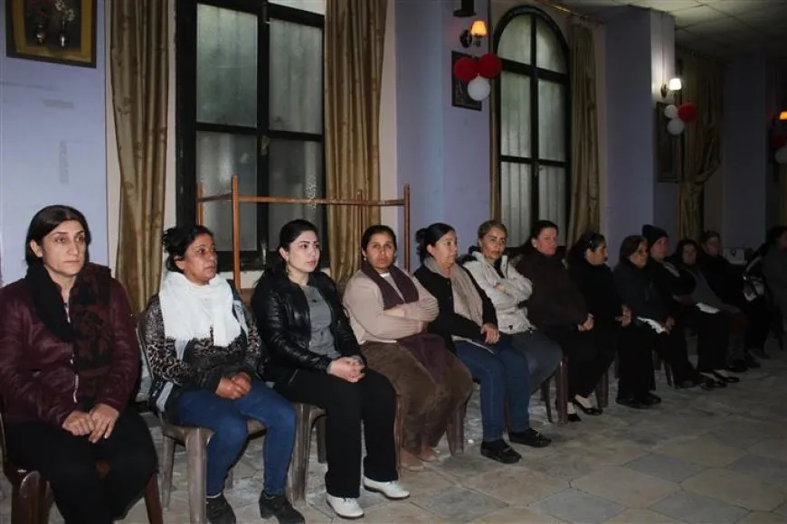 Meclisa navçeya Til Temirê 2 malbat li hev anîn
