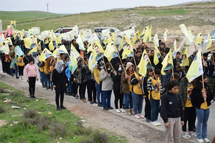 Bertekên li dijî komploya 15’ê Sibatê
