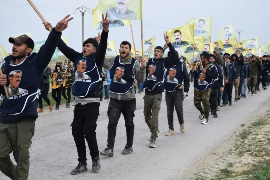 Bertekên li dijî komploya 15’ê Sibatê