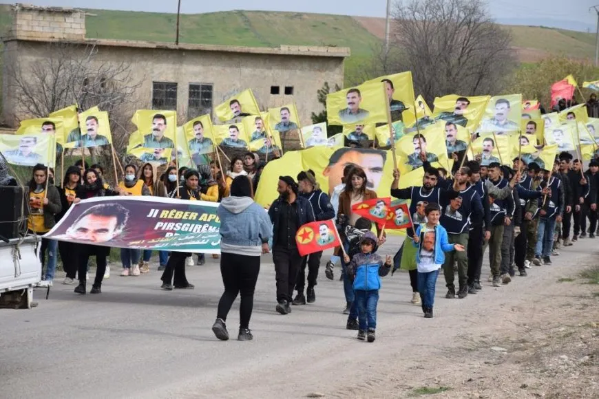 Bertekên li dijî komploya 15’ê Sibatê