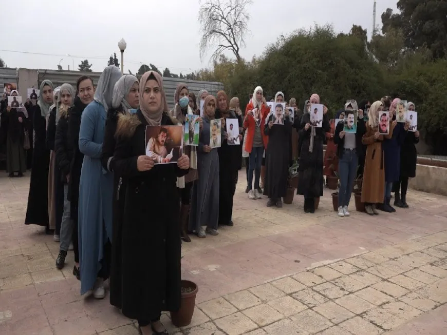 Bi tabloyeke mirovî navêˊRêber Apoˊ hat çêkirin