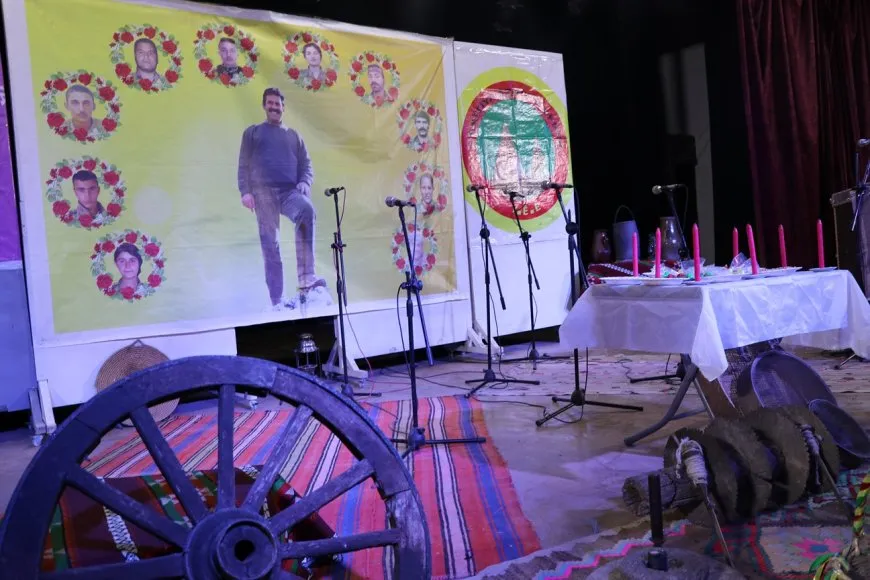 Êzidiyên Efrînê bi boneya Cejna Bêxwîn şahiyek li dar xist