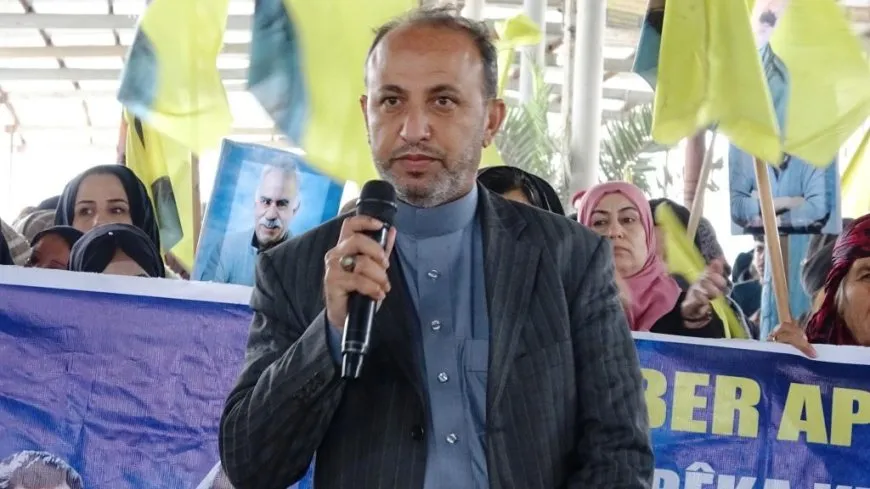 Li Tebqa û Eyn Îsayê meşên li dijî komployê