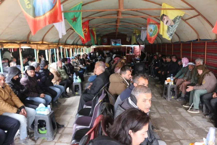 Li Kobanê ji bo şehîd Sorxwîn û Azadî konê sersaxiyê hat vedan