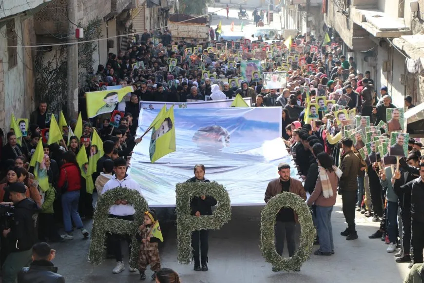 ‘Rêber Abdullah Ocalan bi felsefeya xwe dîrok afirand’