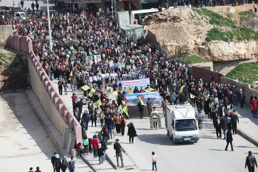 ‘Rêber Abdullah Ocalan bi felsefeya xwe dîrok afirand’