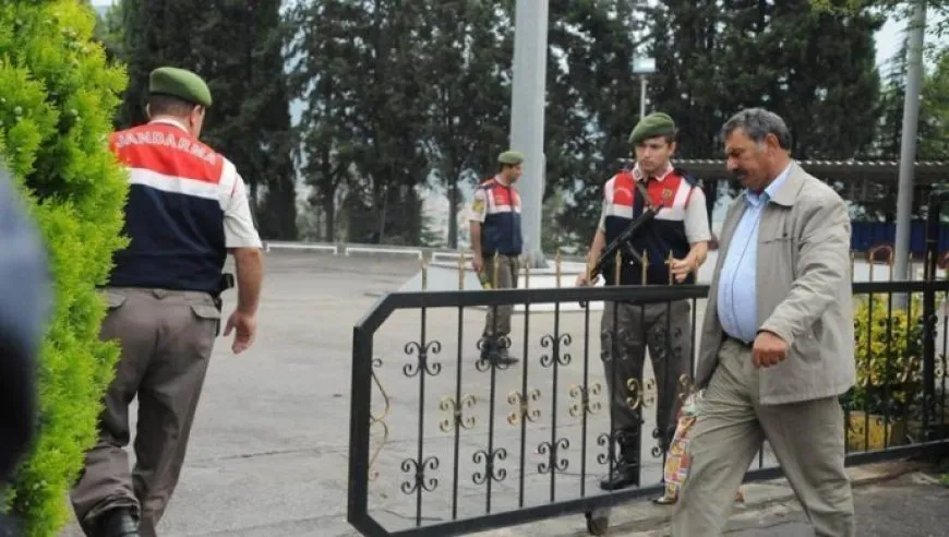 Malbata  Rêber Abdullah Ocalan ji bo hevdîtinê serlêdan kir