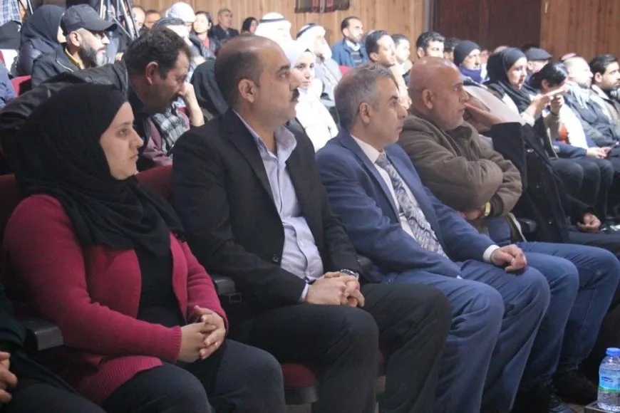 Rêveberiya Xweser rewşenbîr û wêjevanên Minbicê xelat kirin