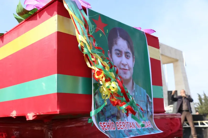 Şehîd Bêrîtan Navdar li Amûdê hat oxirkirin