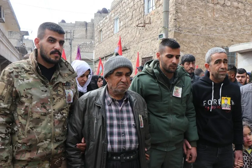 Şehîd Bakur Efrîn li Helebê hat oxirkirin