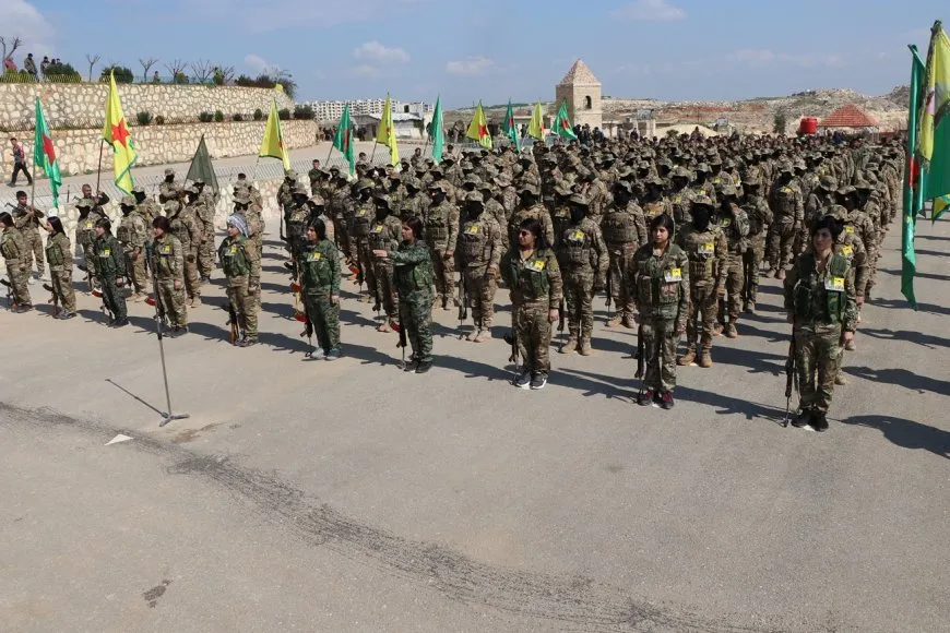 Şehîd Bakur Efrîn li Helebê hat oxirkirin