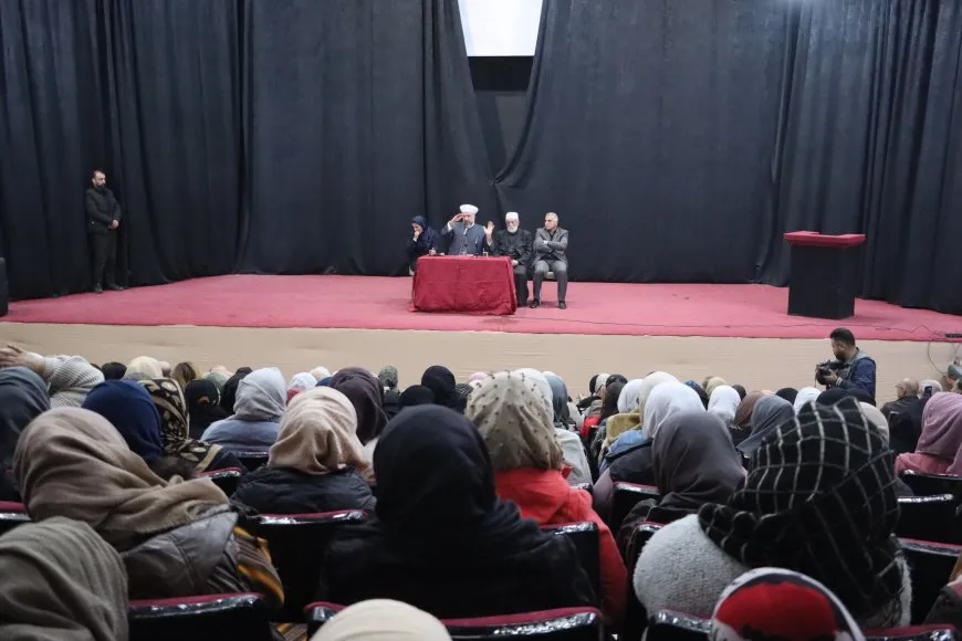 Şêx Murşid El Xeznewî li Qamişloyê semînerek da