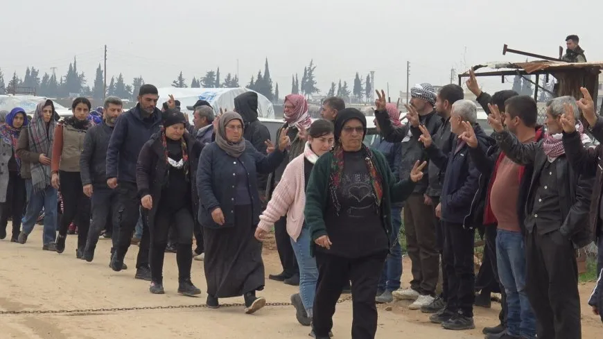 Ji bo şehîd Şîlan û şehîd Şoreş li Şehbayê merasîma sersaxiyê li dar ket