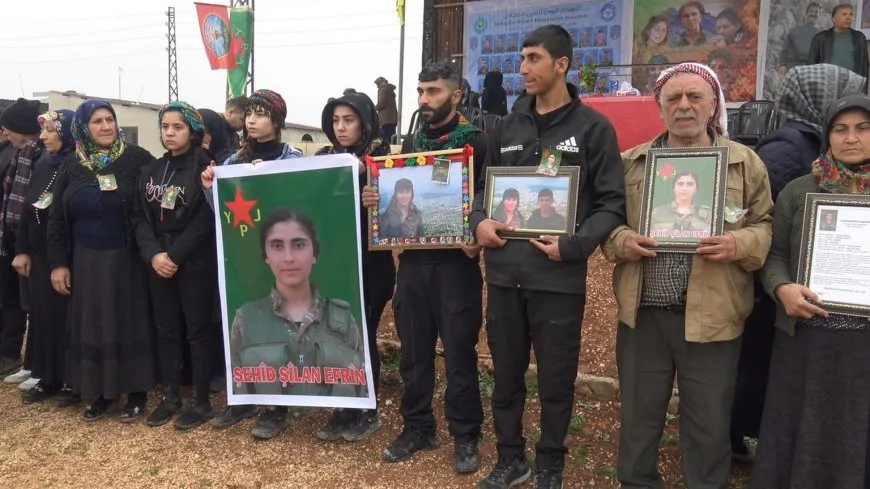 Ji bo şehîd Şîlan û şehîd Şoreş li Şehbayê merasîma sersaxiyê li dar ket