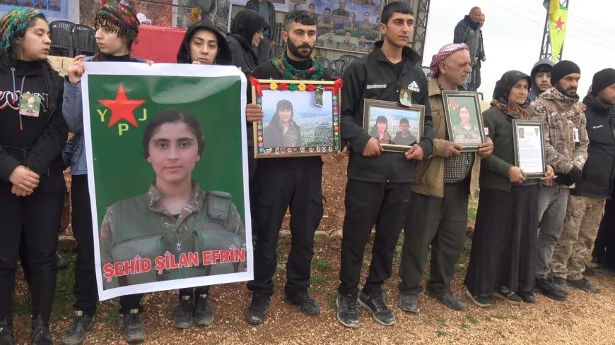 Ji bo şehîd Şîlan û şehîd Şoreş li Şehbayê merasîma sersaxiyê li dar ket