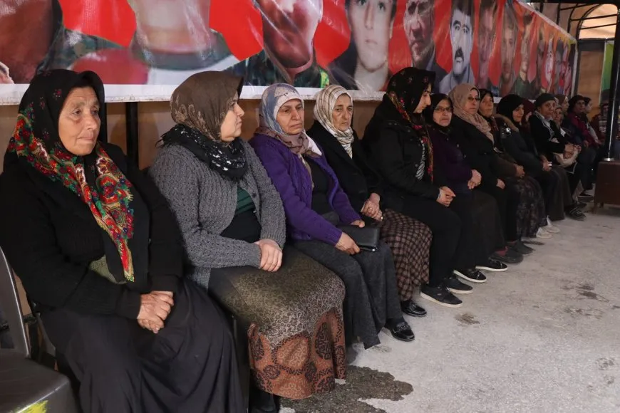 Şêniyên Helebê soza şopandina rêya şehîdan û tolhildanê da