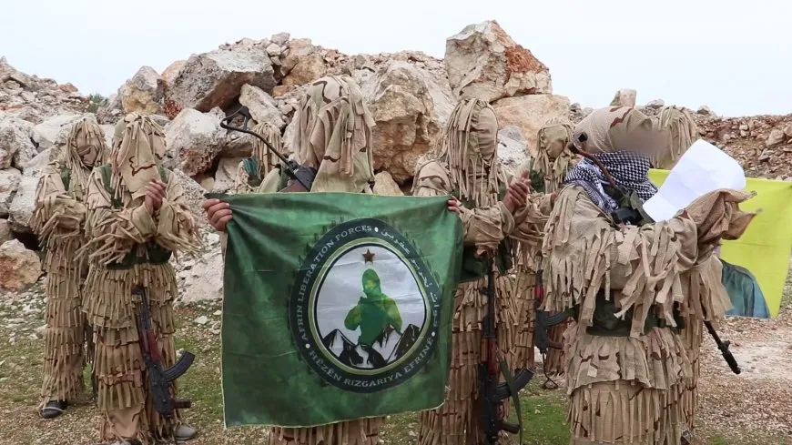 Komek ciwanên Ereb û Kurd  tevlî HRE’yê bûn