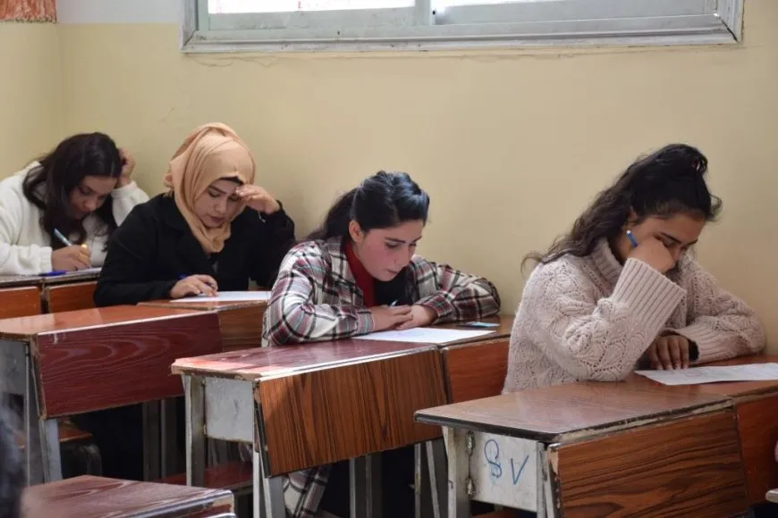 Têstê qebûlkirina refa 12`an û 9`an li Kantona Firatê hat kirin