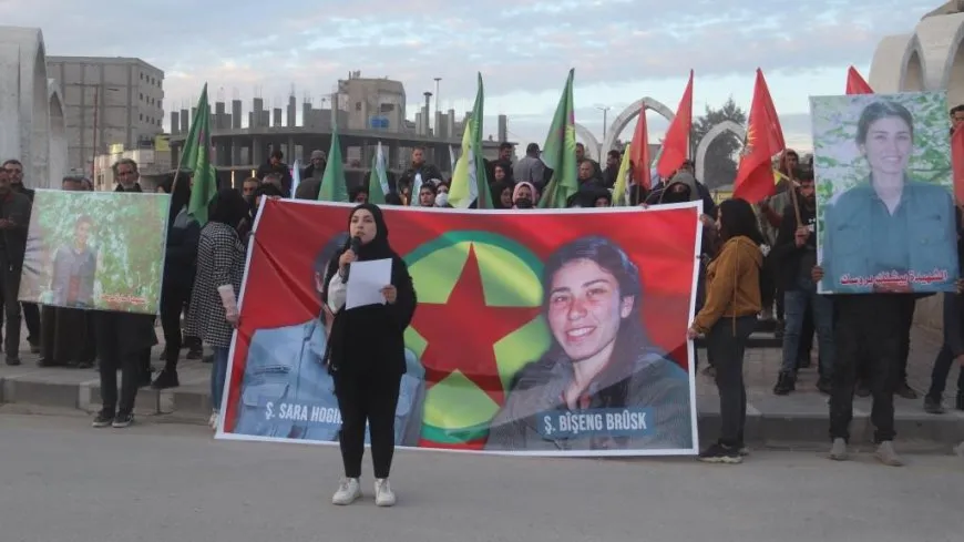 Ciwanên Reqayê bi meşekê şehîd Sara Hogir û Bîşeng Birûsk bi bîr anîn