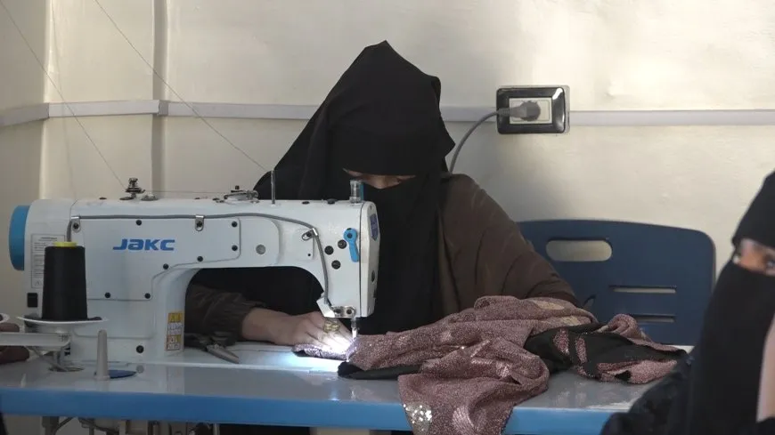 Li Dêrazorê ji bo jinan dewreyeke fêrkirina dirûtinê