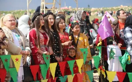 Di çalakiya li Helebê de ji bo azadiya Rêber Ocalan banga xurtkirina têkoşînê