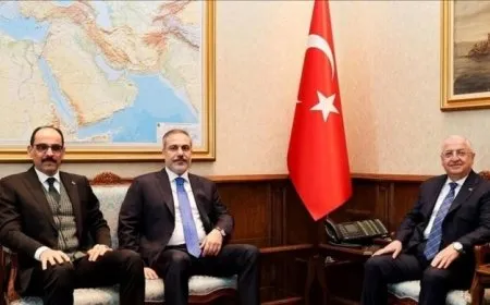 Wezîrên Tirk û musteşarê MÎT’ê çûn Bexdayê