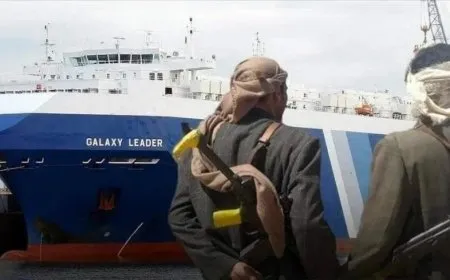 Hûsiyan 4 keştî li Deryaya Sor hedef girtin