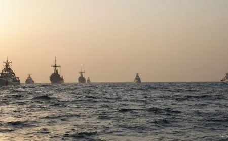 Keştiyên şer ên Rûsyayê derbasî Deryaya Sor bûn