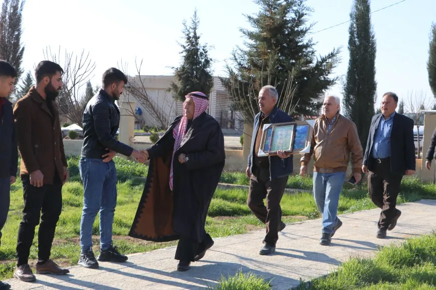 Di salvegera 11`an a ANHA`yê de serdana gorên şehîdan hate kirin