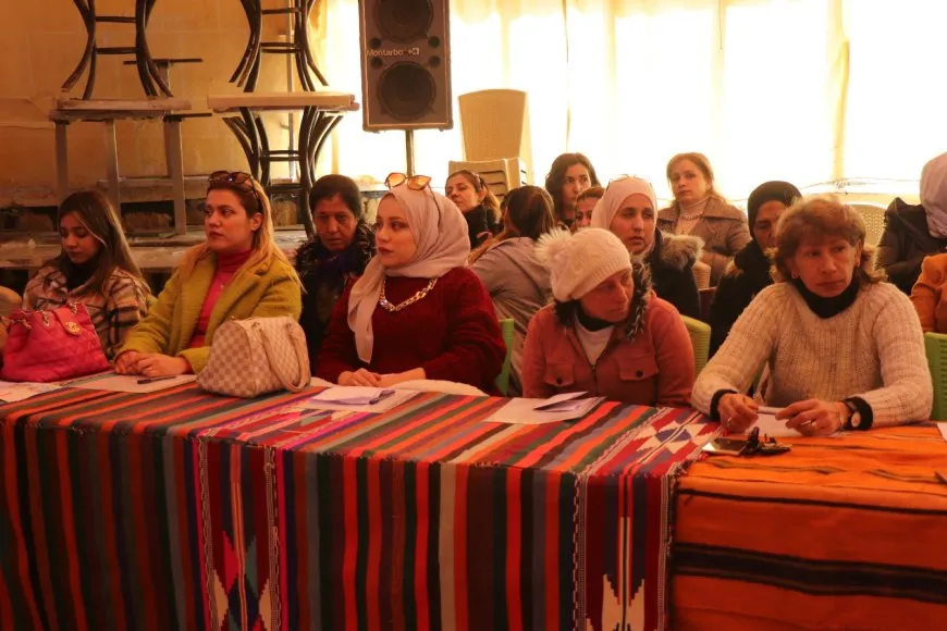 Li Helebê panela siyaseta dijî jinan û 8’ê Adarê 
