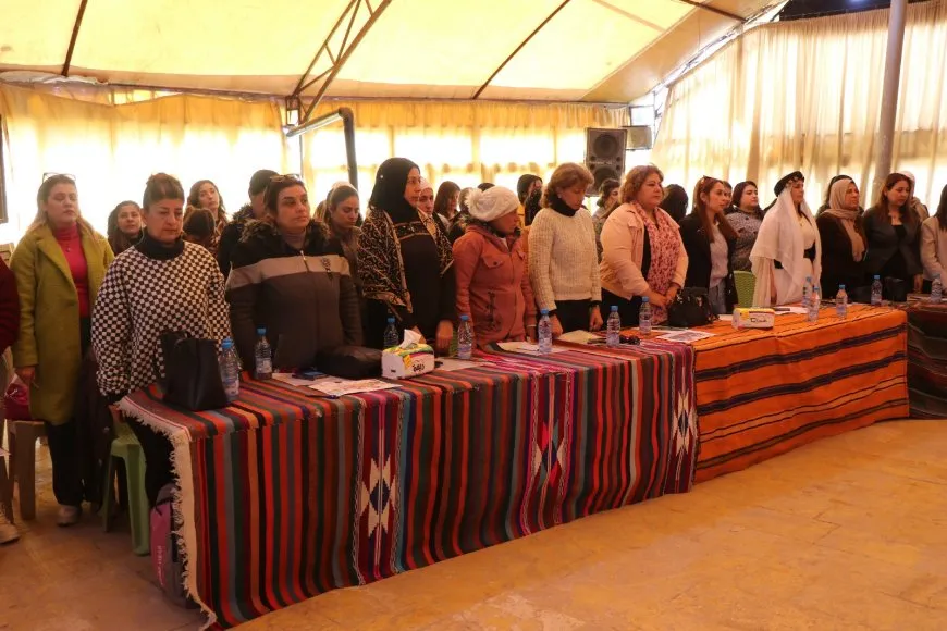Li Helebê panela siyaseta dijî jinan û 8’ê Adarê 