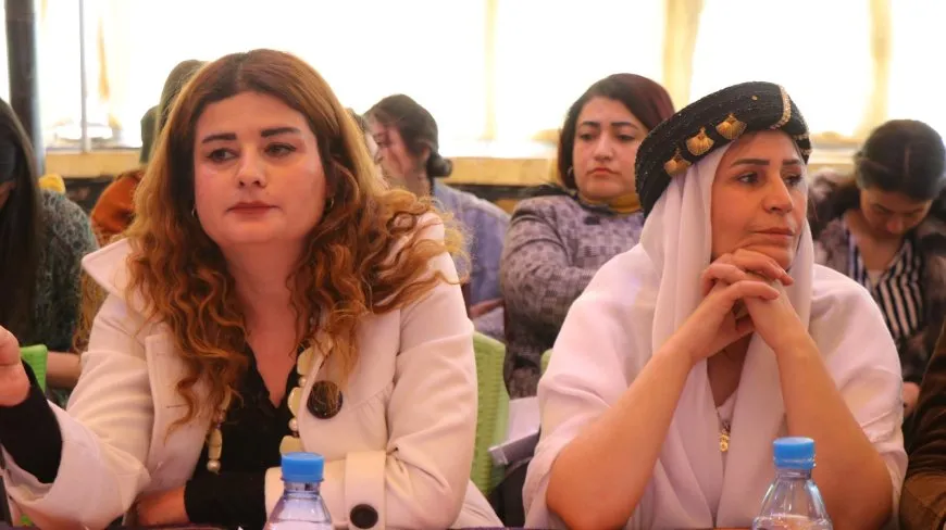 Panela diyalogê ya jinan a Helebê bi dawî bû