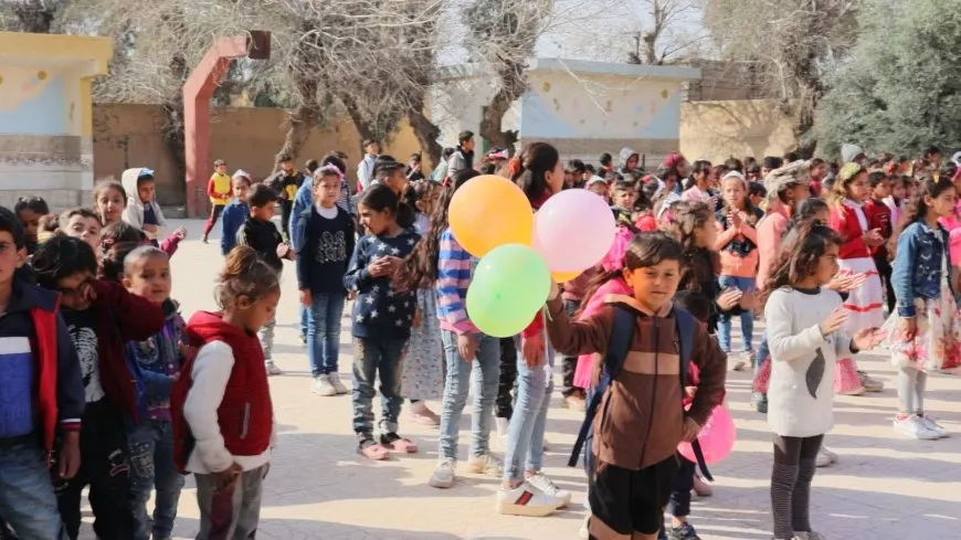 Li Dêrazorê xwendekarên serkeftî hatin xelatkirin