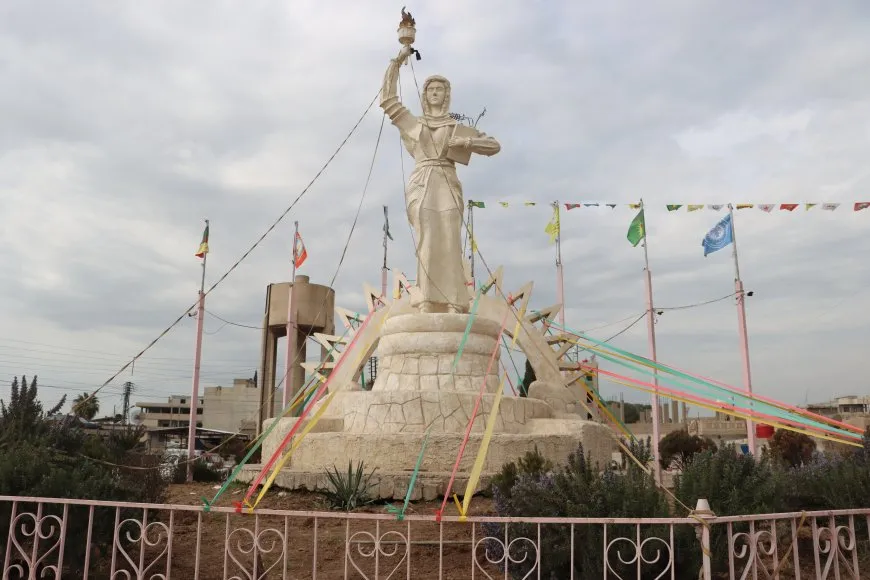 Çalakiyên 8`ê Adarê berdewam in