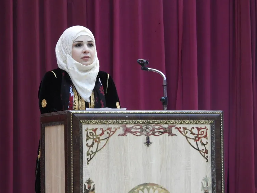 Fîlmê ‘Stranên Keziya Sor’ li Qamişloyê hat pêşandan