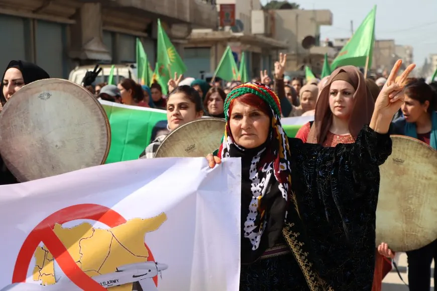 Meşa 8’ê Adarê ya li Amûdê: Birêxistinbûna jinan bersiva êrişên dagirkeriyê ye
