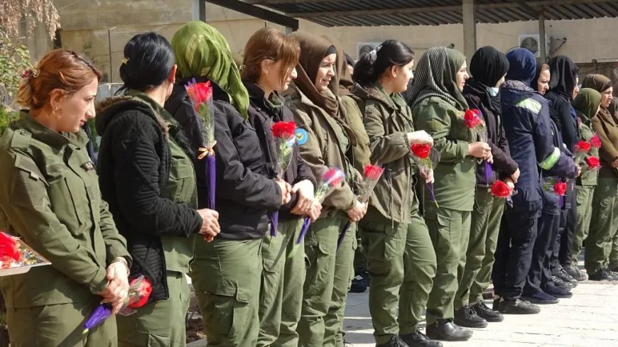Çalakiyên 8ˊê Adarê bal kişand ser rola YPJˊê di têkbirina DAIŞˊê de