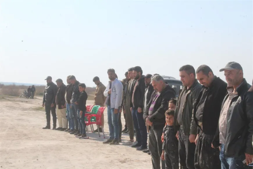 Şêniyên navçeya Holê 8ˊê Adarê pîroz kir
