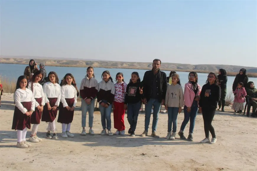 Şêniyên navçeya Holê 8ˊê Adarê pîroz kir