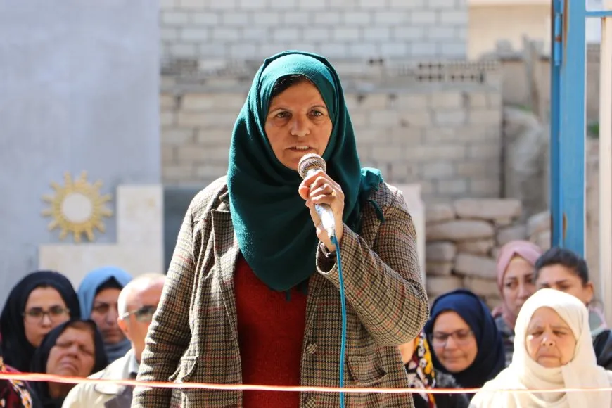 Bi boneya 8`ê Adarê şahî û pêşangeh li dar ketin