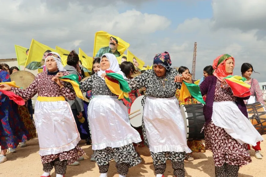 Li Şehbayê bi boneya 8ˊê Adarê meşek hat lidarxistin