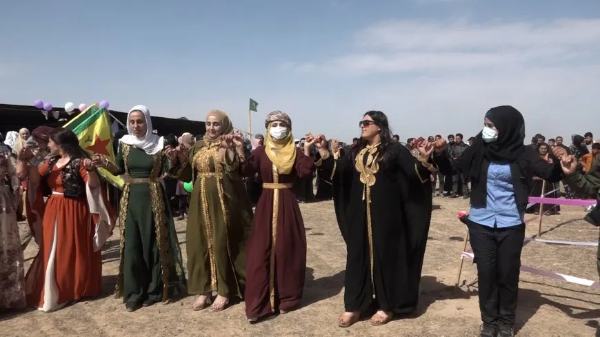 Bi boneya 8'ê Adarê rêzeçalakî hatin lidarxistin