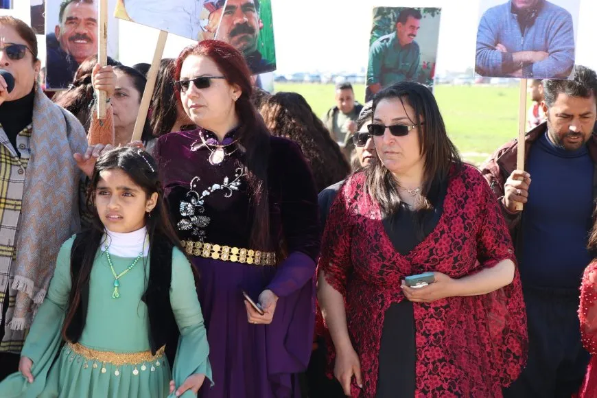 Gel diherike qadên çalakiyan