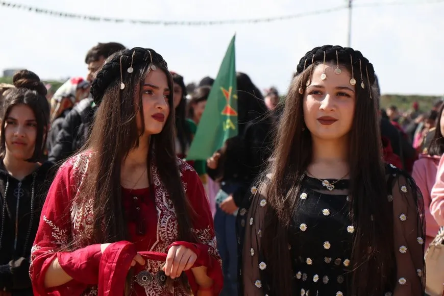 Di çalakiya li Helebê de ji bo azadiya Rêber Ocalan banga xurtkirina têkoşînê