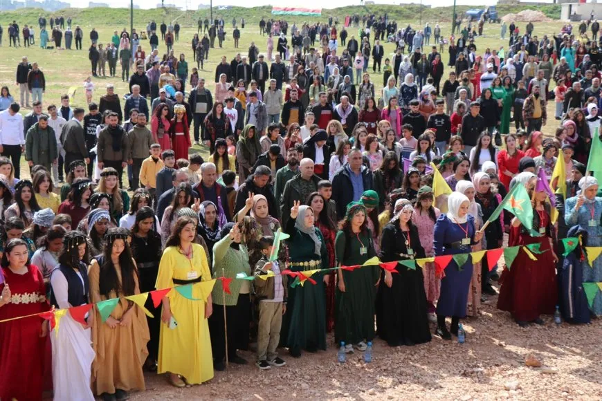 Di çalakiya li Helebê de ji bo azadiya Rêber Ocalan banga xurtkirina têkoşînê