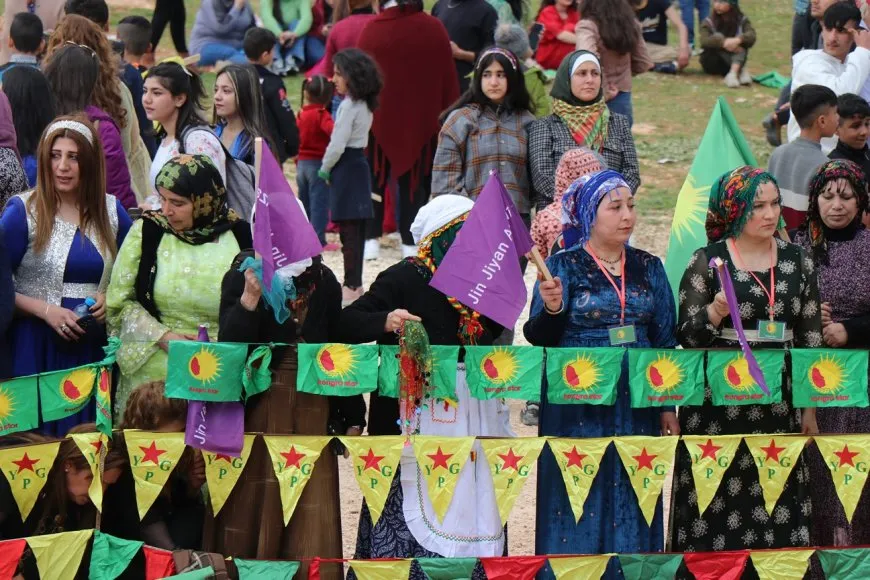 Di çalakiya li Helebê de ji bo azadiya Rêber Ocalan banga xurtkirina têkoşînê