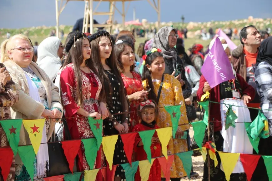 Di çalakiya li Helebê de ji bo azadiya Rêber Ocalan banga xurtkirina têkoşînê