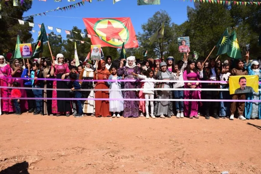 Li Kobanê coşa 8’ê Adarê